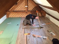 laminaat op zolder appartement 2
